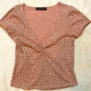Brandy Melville Pink Fitted Scrunchie Front Blouse